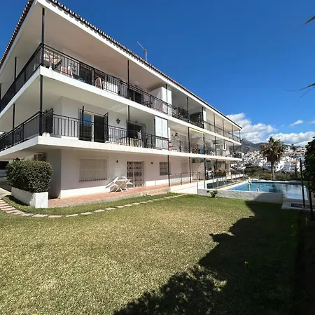 Апартаменты Aguamarina Нерха